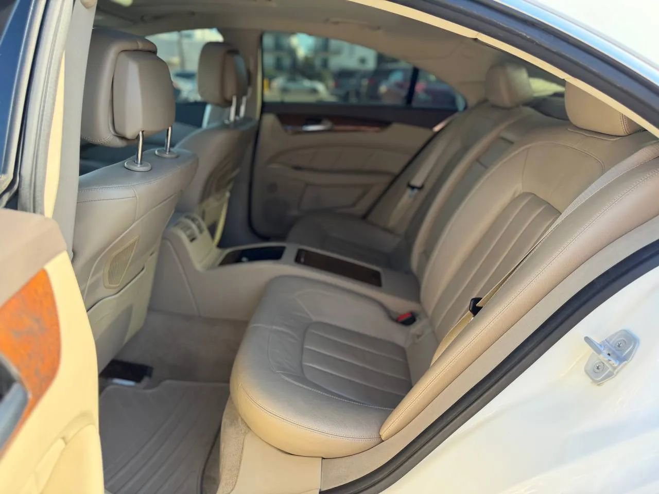 Used 2013 Mercedes-Benz CLS 550 image 27