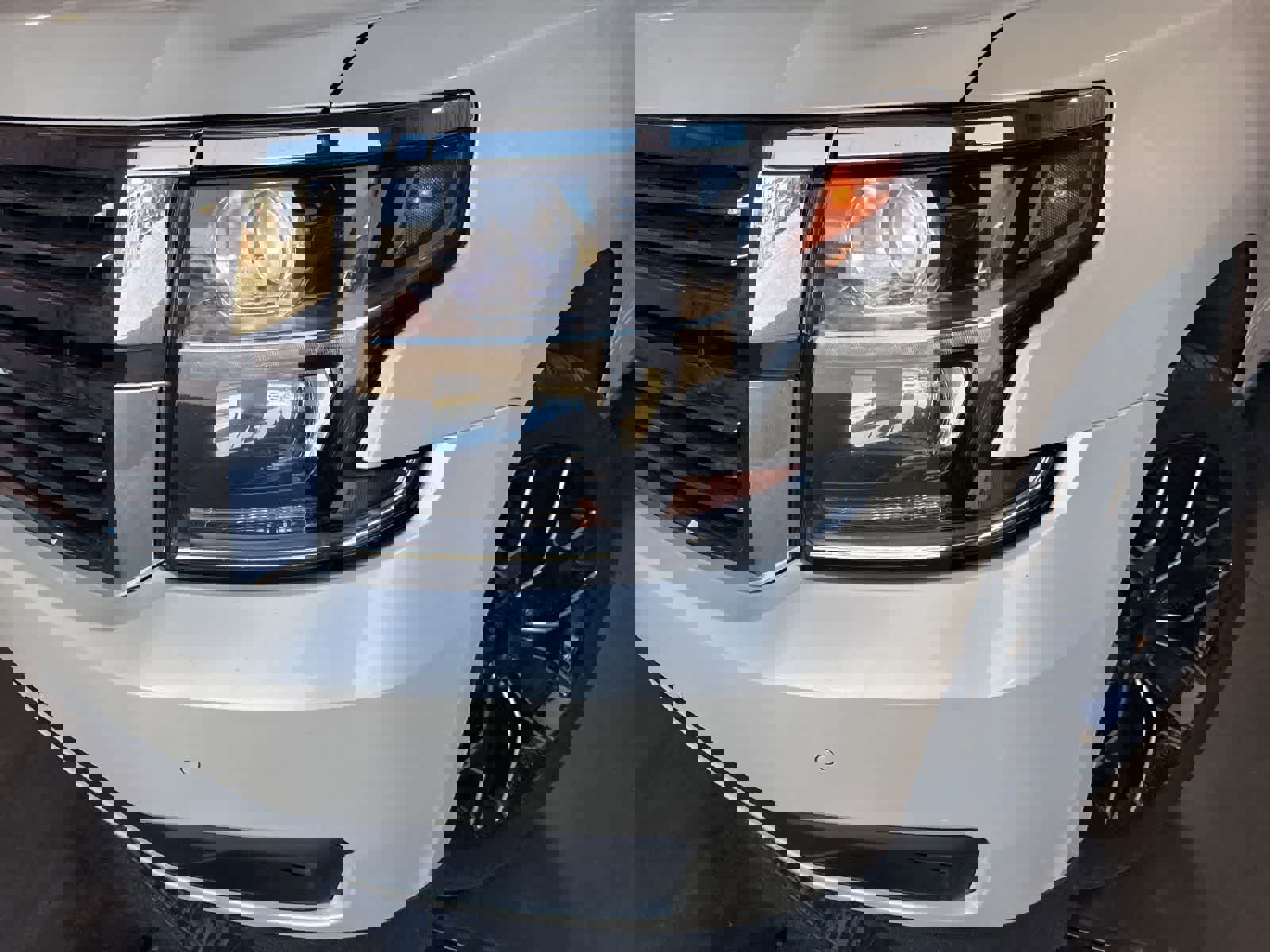 Used 2015 Chevrolet Tahoe LTZ image 9