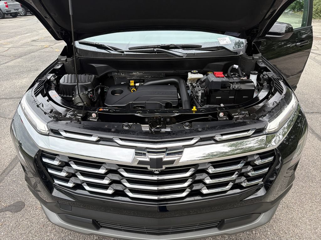 Used 2026 Chevrolet Equinox LT w/ Convenience Package II AWD/4WD image 34