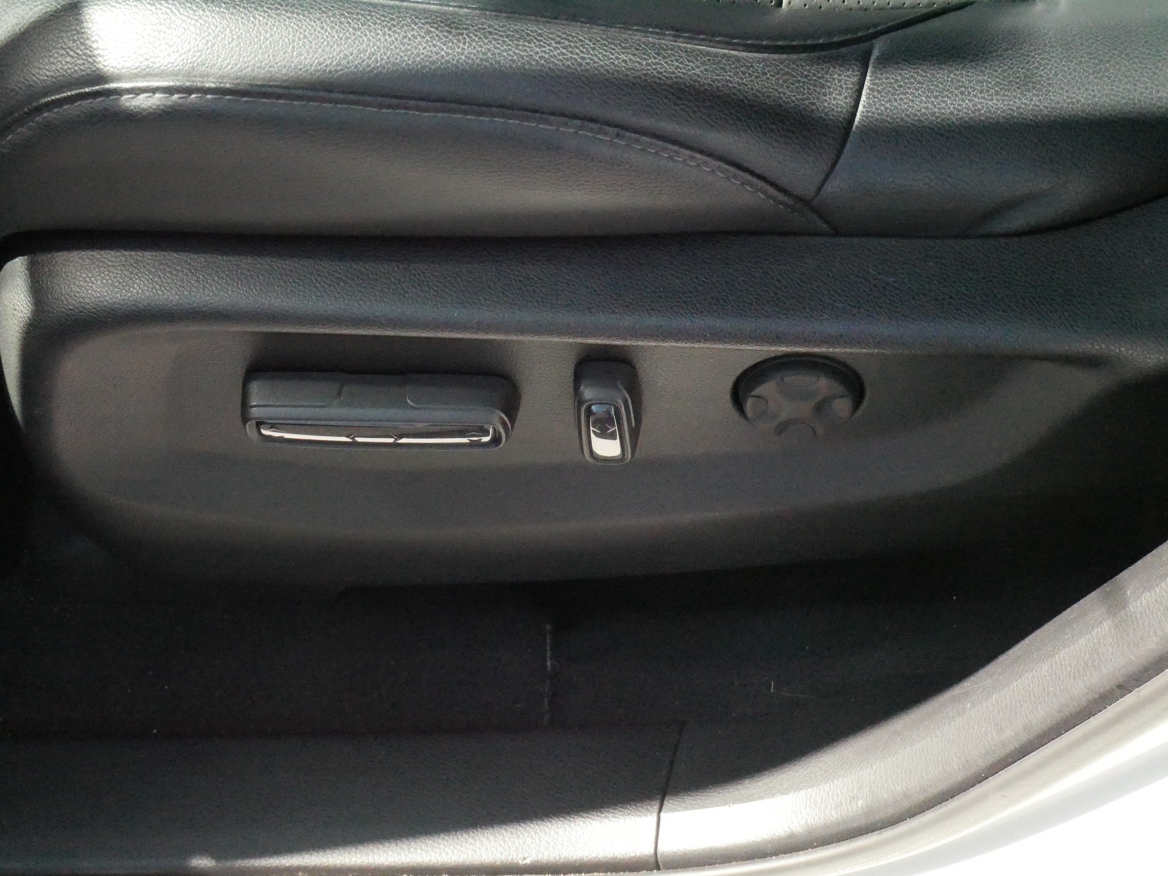 Used 2017 Honda CR-V EX-L image 20