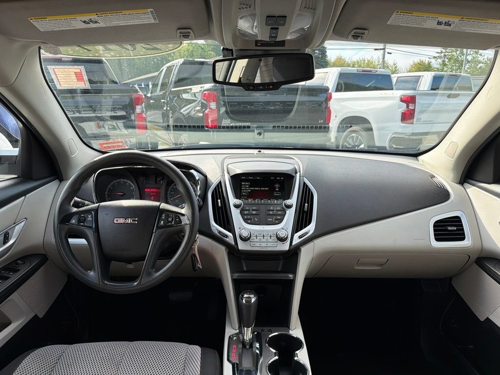 Used 2017 GMC Terrain SLE AWD/4WD image 12