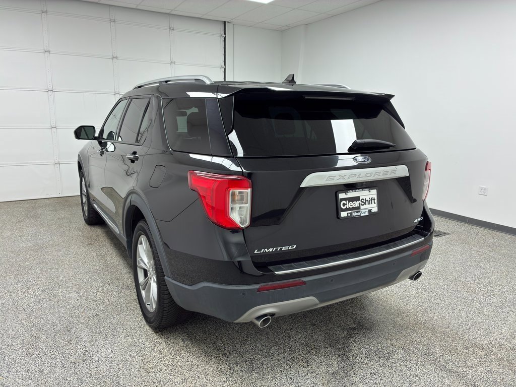 Used 2023 Ford Explorer Limited image 7