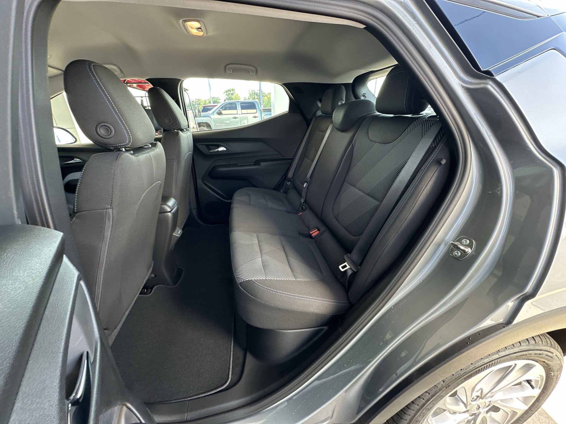New 2027 Chevrolet Bolt LT FWD image 22