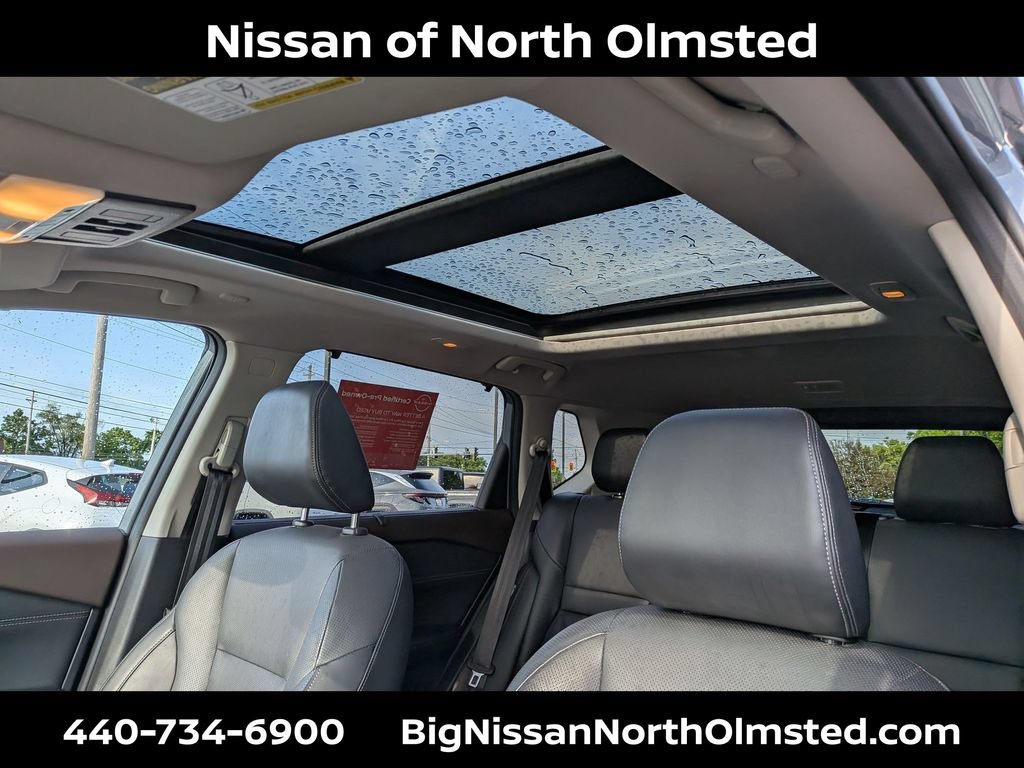 Certified 2022 Nissan Rogue Platinum w/ Head-Up Display Package AWD/4WD image 23