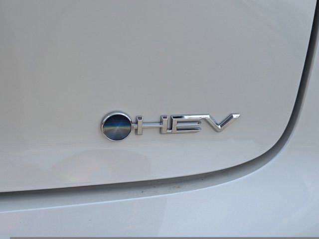 New 2025 Toyota Prius XLE image 28