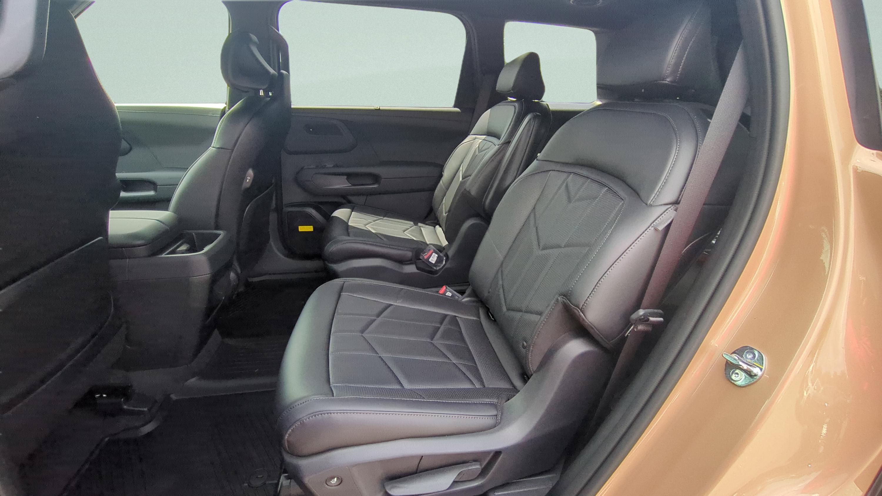New 2027 Kia Telluride SX X-Pro AWD/4WD image 12