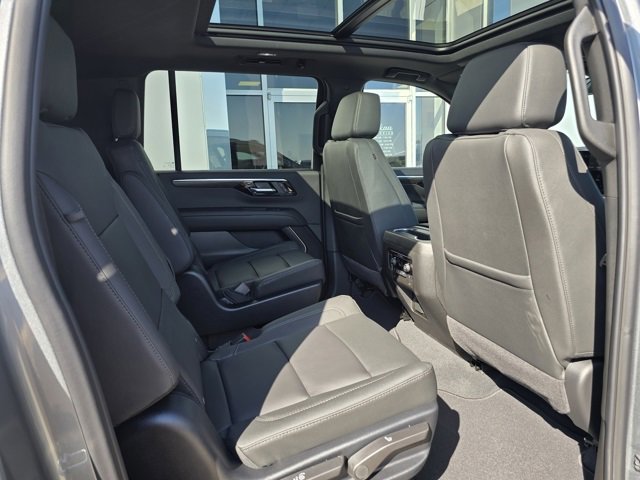 New 2026 Chevrolet Suburban Z71 w/ Comfort Package image 29