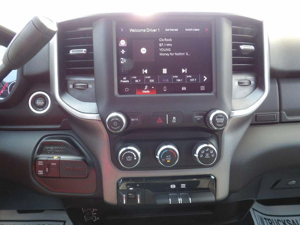 Used 2023 RAM 2500 Big Horn w/ Level 1 Equipment Group AWD/4WD image 22