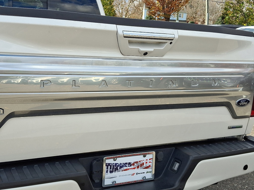 Used 2018 Ford F150 Platinum w/ Equipment Group 701A Luxury image 17