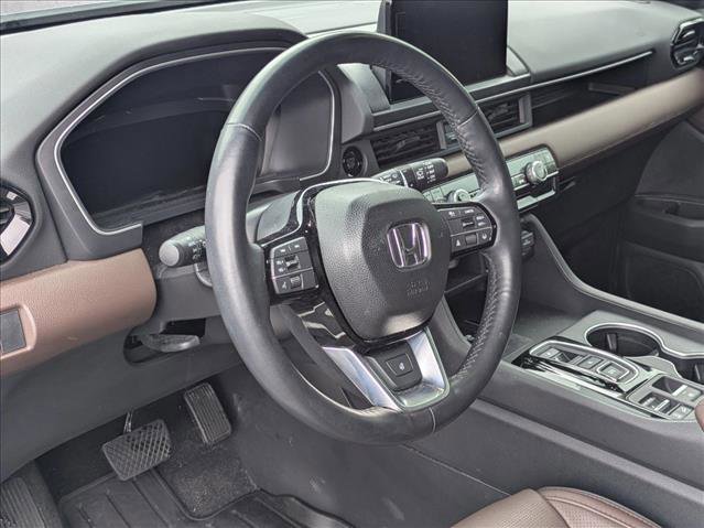 Used 2024 Honda Pilot Elite image 9