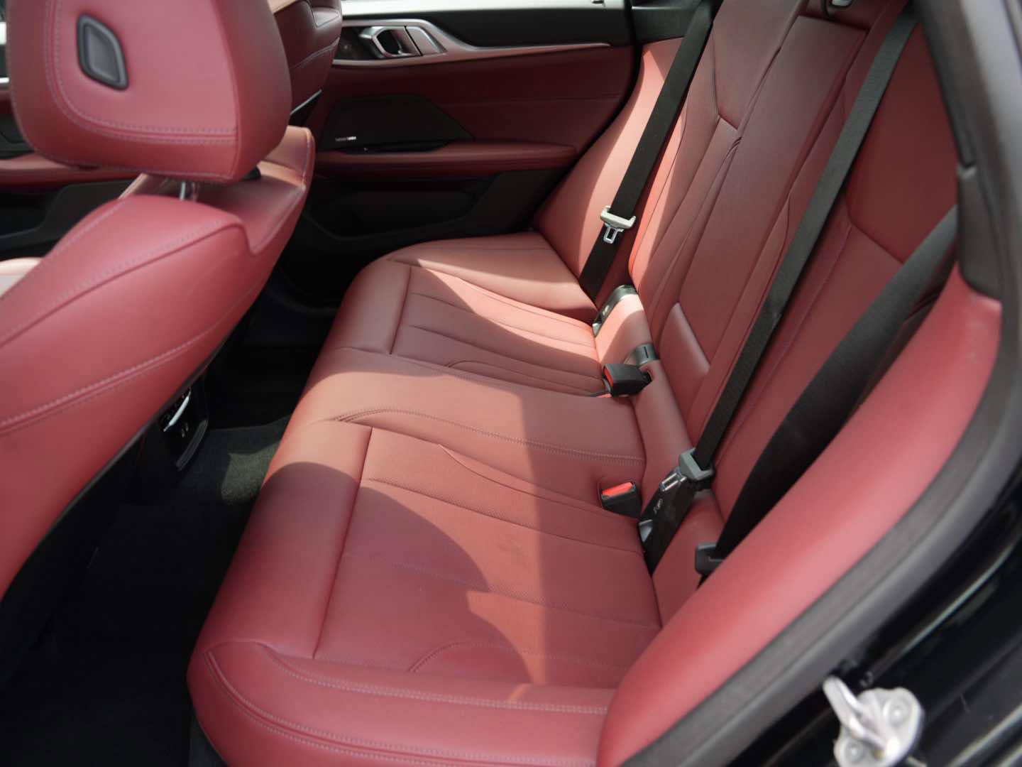 Used 2025 BMW M440i RWD image 11