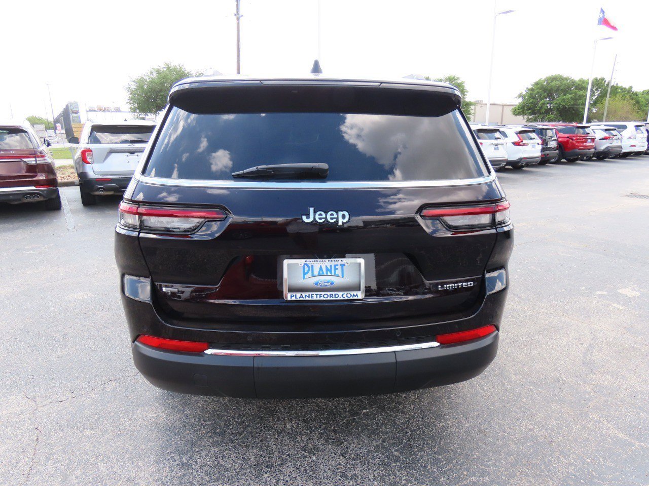 Used 2022 Jeep Grand Cherokee L Limited image 11