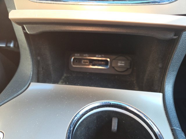 Used 2015 Jeep Grand Cherokee Summit AWD/4WD image 17