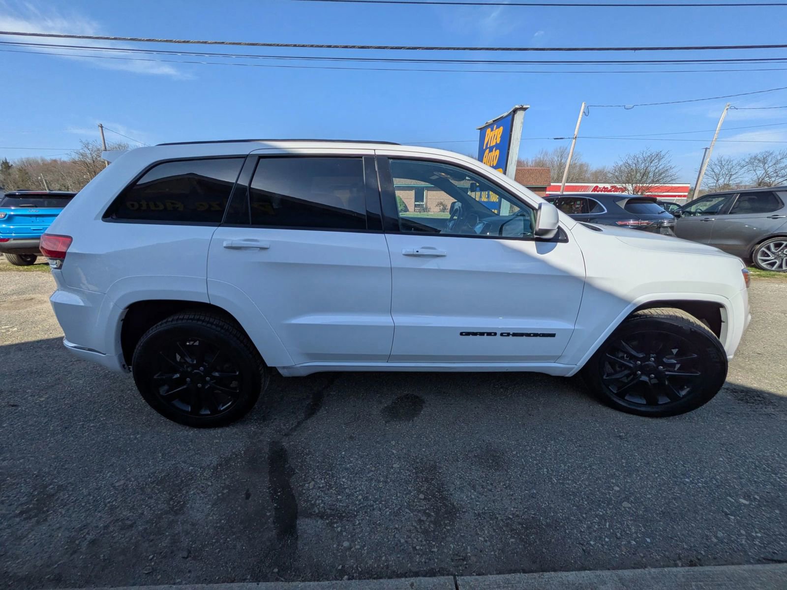 Used 2019 Jeep Grand Cherokee Altitude image 7