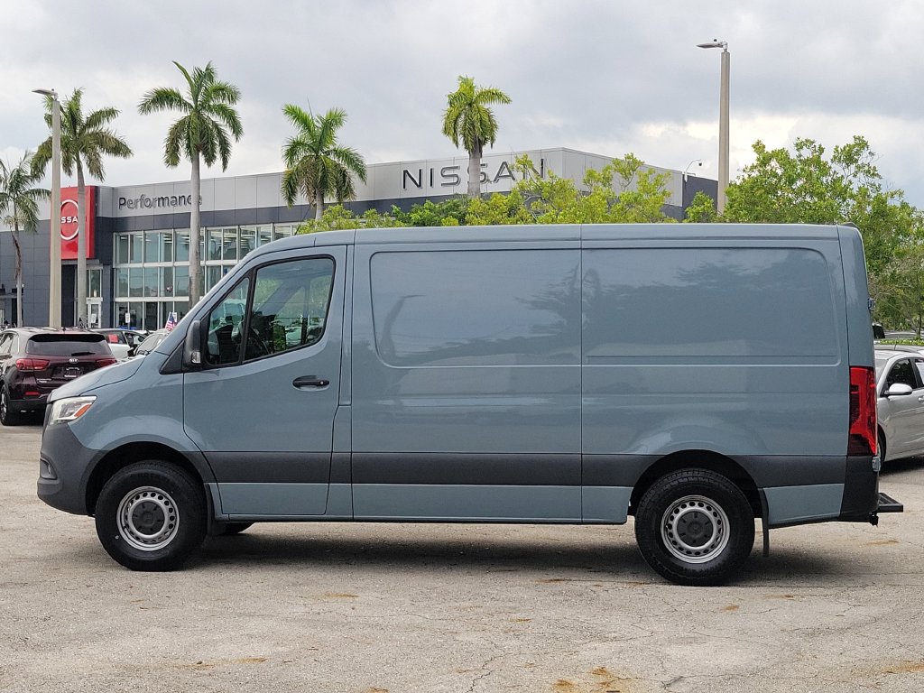 Used 2023 Mercedes-Benz Sprinter 2500 image 10