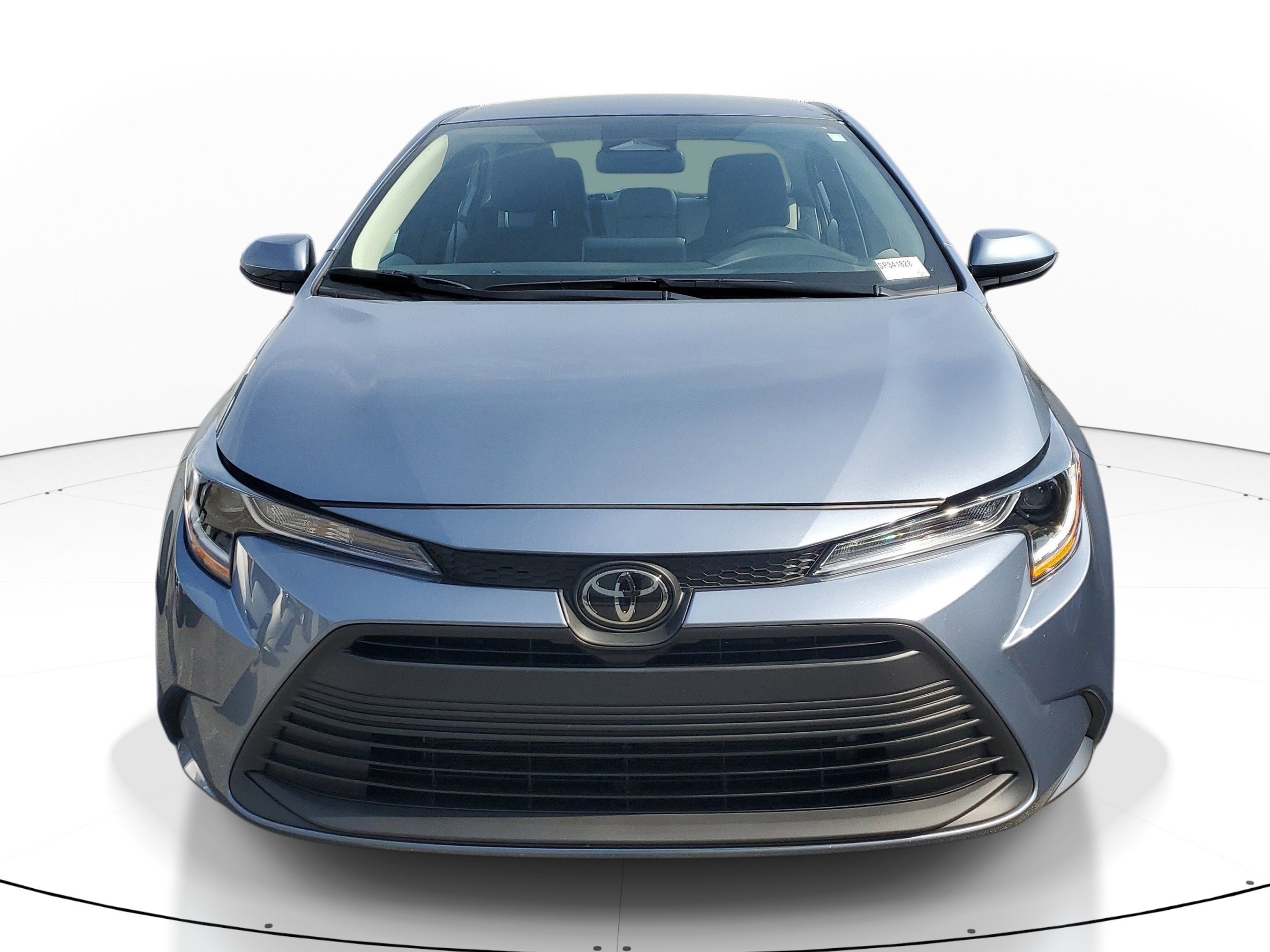Used 2025 Toyota Corolla LE FWD image 2