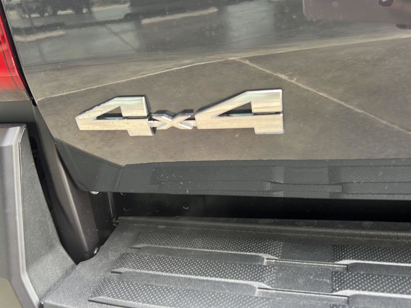 New 2026 Toyota Tacoma SR image 8