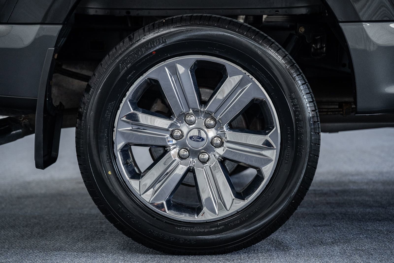 Used 2018 Ford F150 XLT w/ Equipment Group 302A Luxury AWD/4WD image 18