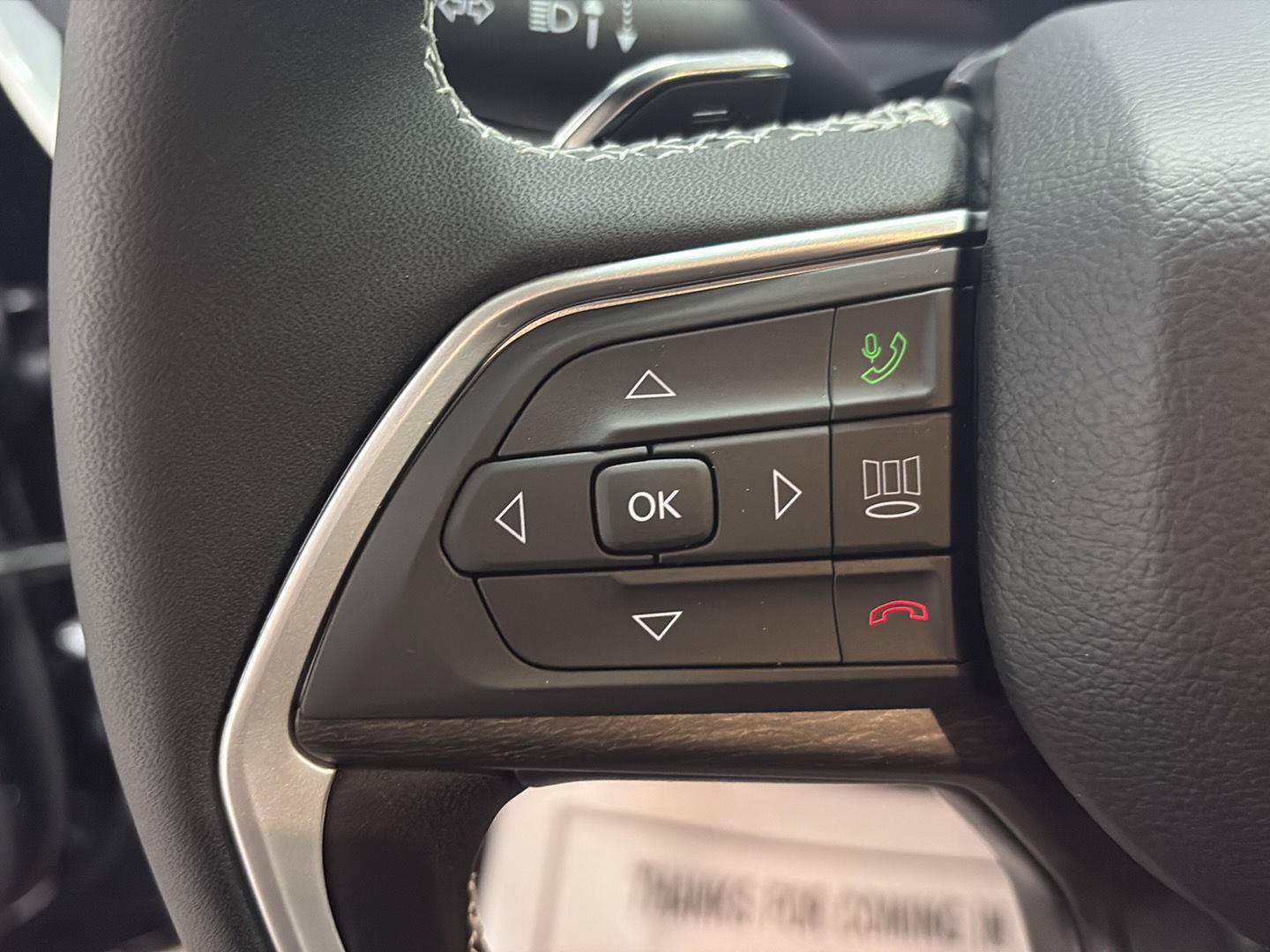 New 2026 Jeep Grand Cherokee Altitude AWD/4WD image 9