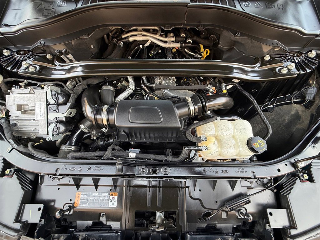 Used 2020 Ford Explorer ST w/ ST Street Pack image 9