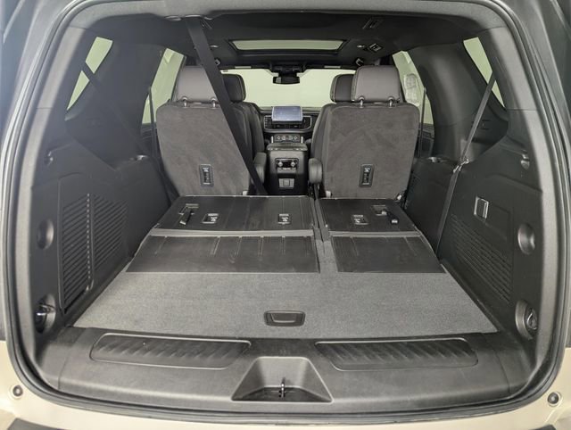 Used 2023 GMC Yukon SLT image 24