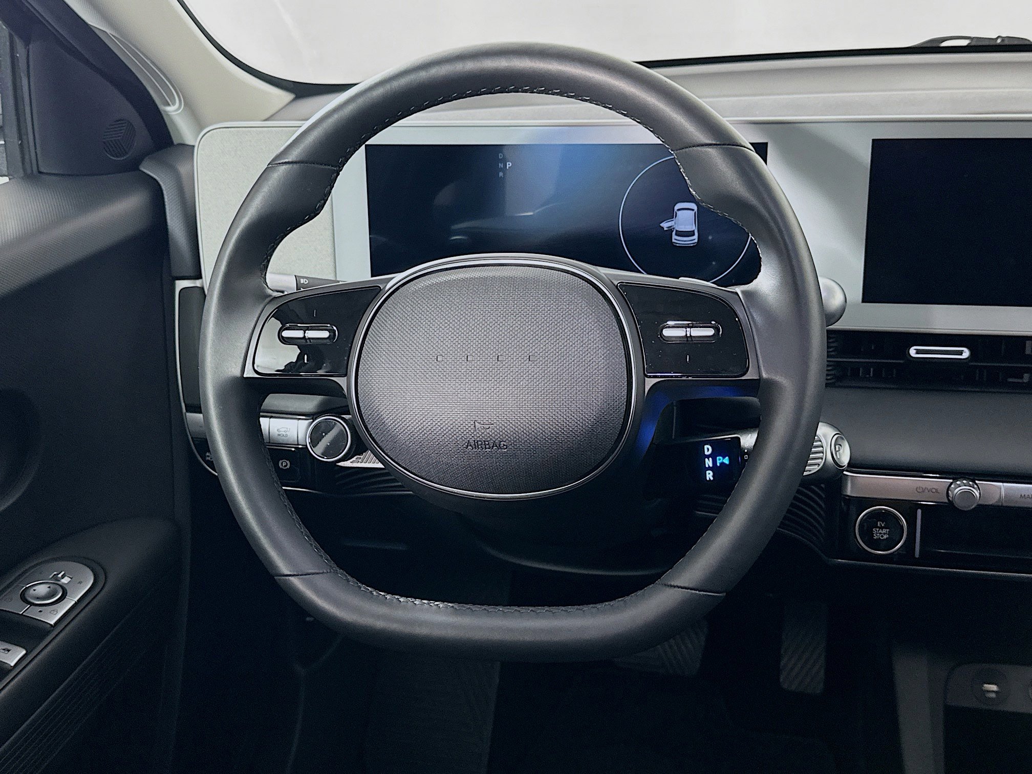 Used 2024 Hyundai Ioniq 5 SEL image 18