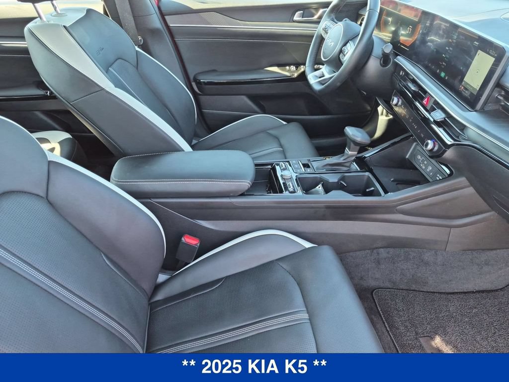 Used 2025 Kia K5 GT-Line w/ GT-Line Premium Package FWD image 33
