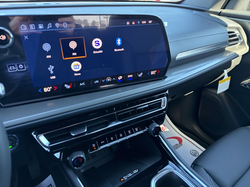 New 2026 Chevrolet Traverse LT w/ Midnight/Sport Edition image 24