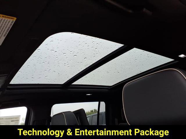 New 2026 Chevrolet Suburban Premier image 10