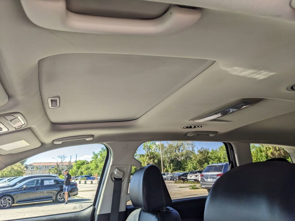 Certified 2025 Kia Telluride S image 23