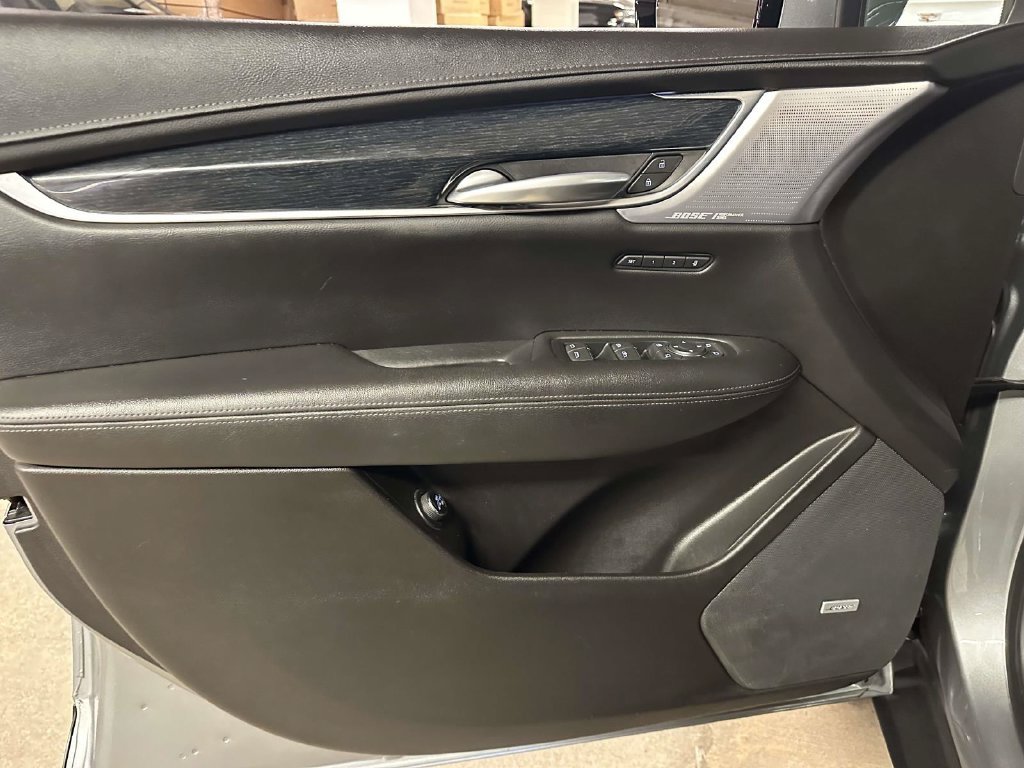 Used 2024 Cadillac XT5 Premium Luxury w/ LPO, Floor Liner Package AWD/4WD image 19