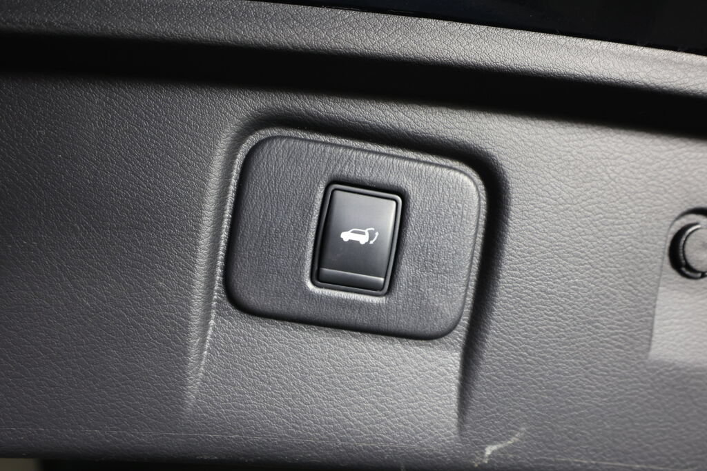 Used 2015 Nissan Murano SL w/ SL Technology Package AWD/4WD image 19