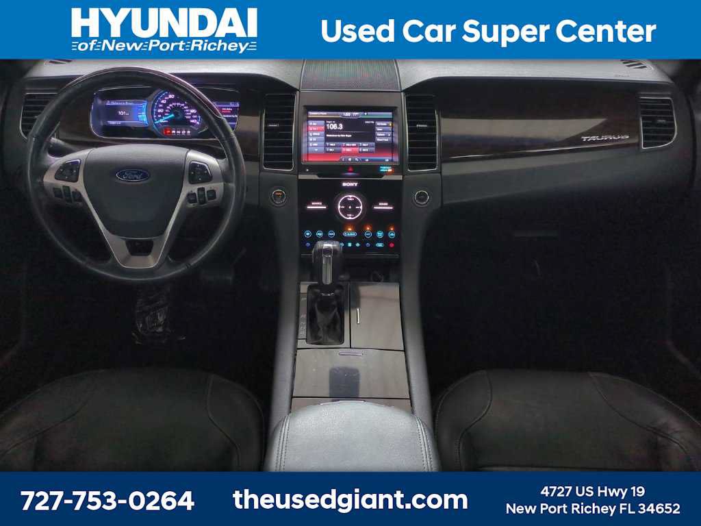 Used 2015 Ford Taurus Limited w/ Equipment Group 301A FWD image 14