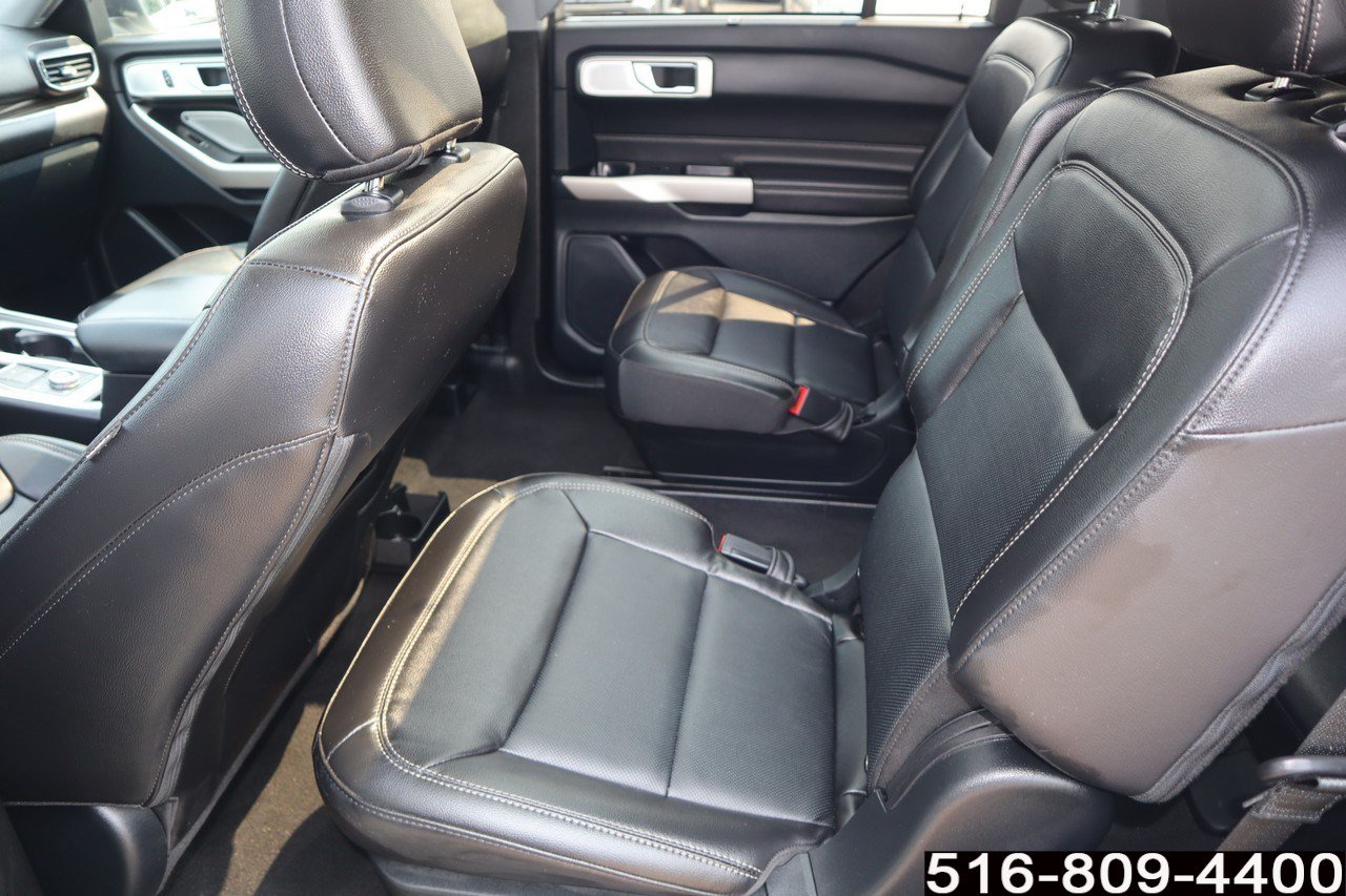Used 2023 Ford Explorer Limited w/ Limited Technology Package AWD/4WD image 17