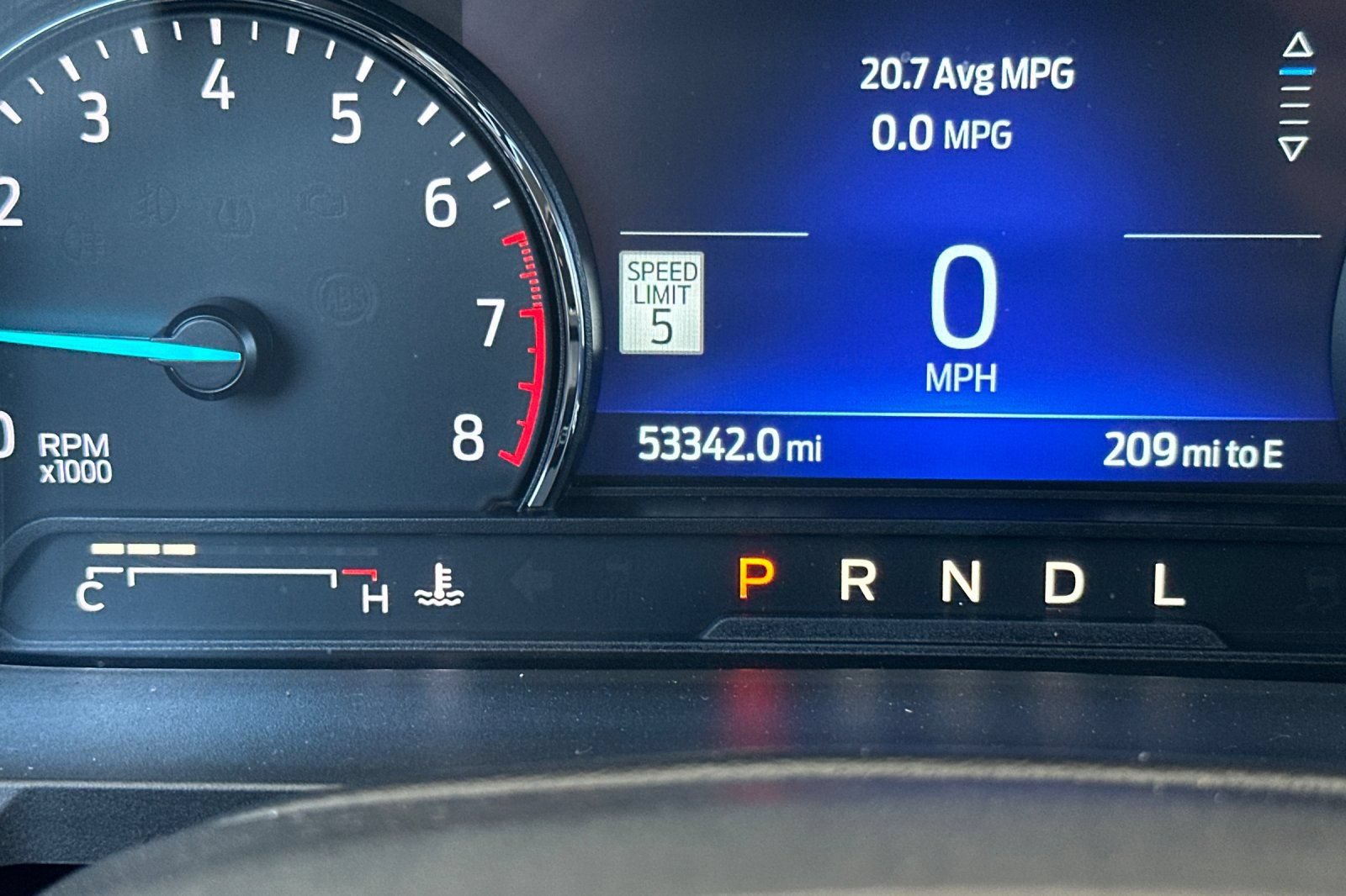 Used 2022 Ford Explorer XLT w/ Equipment Group 202A AWD/4WD image 26