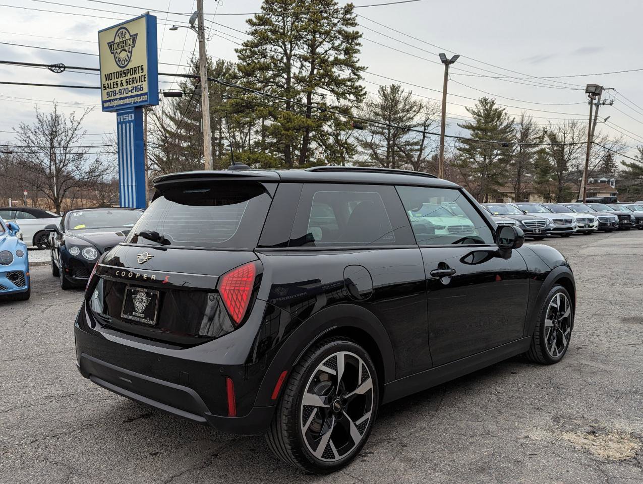 Used 2025 MINI Cooper S FWD image 7