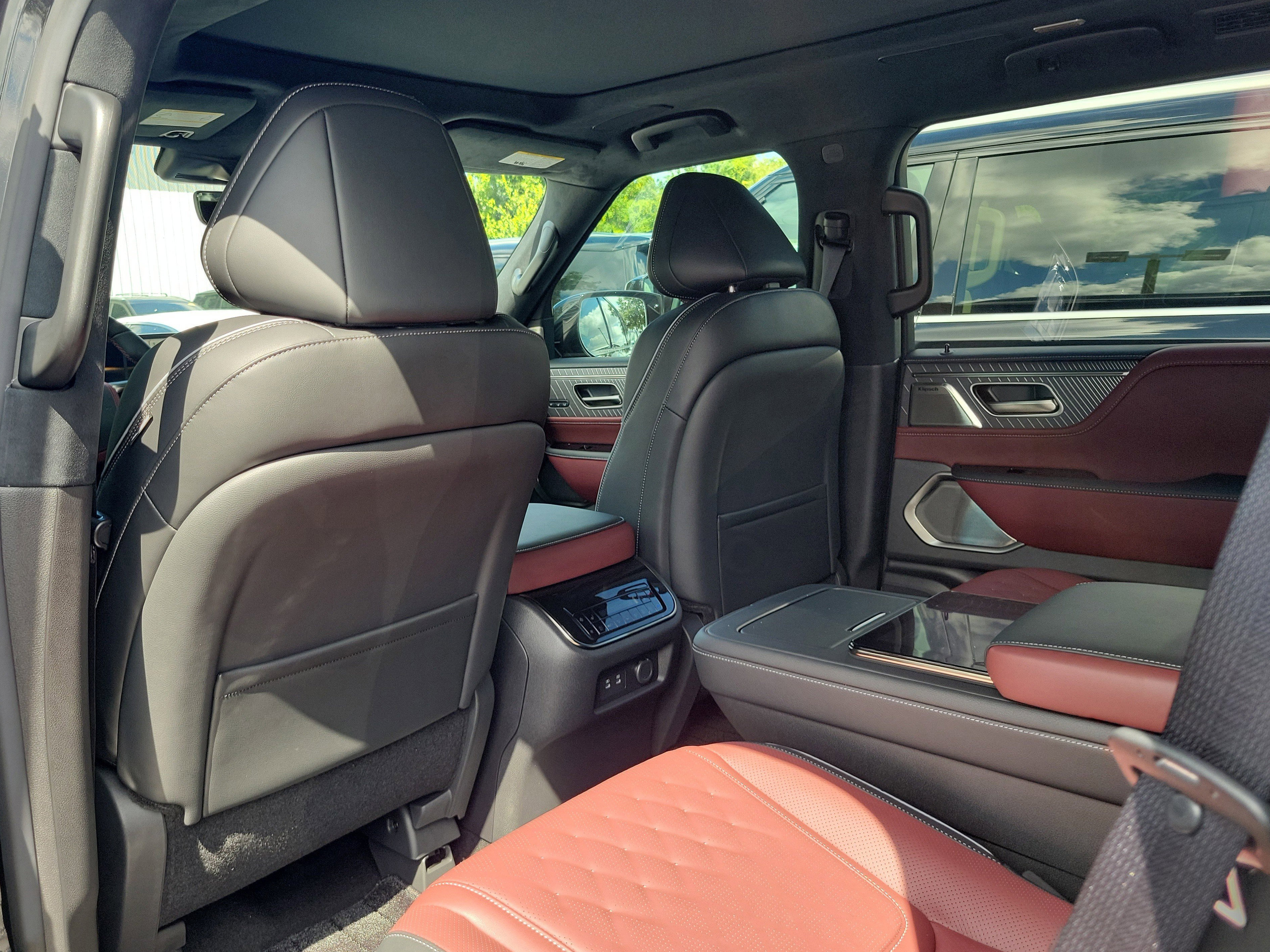 New 2026 INFINITI QX80 Autograph image 12