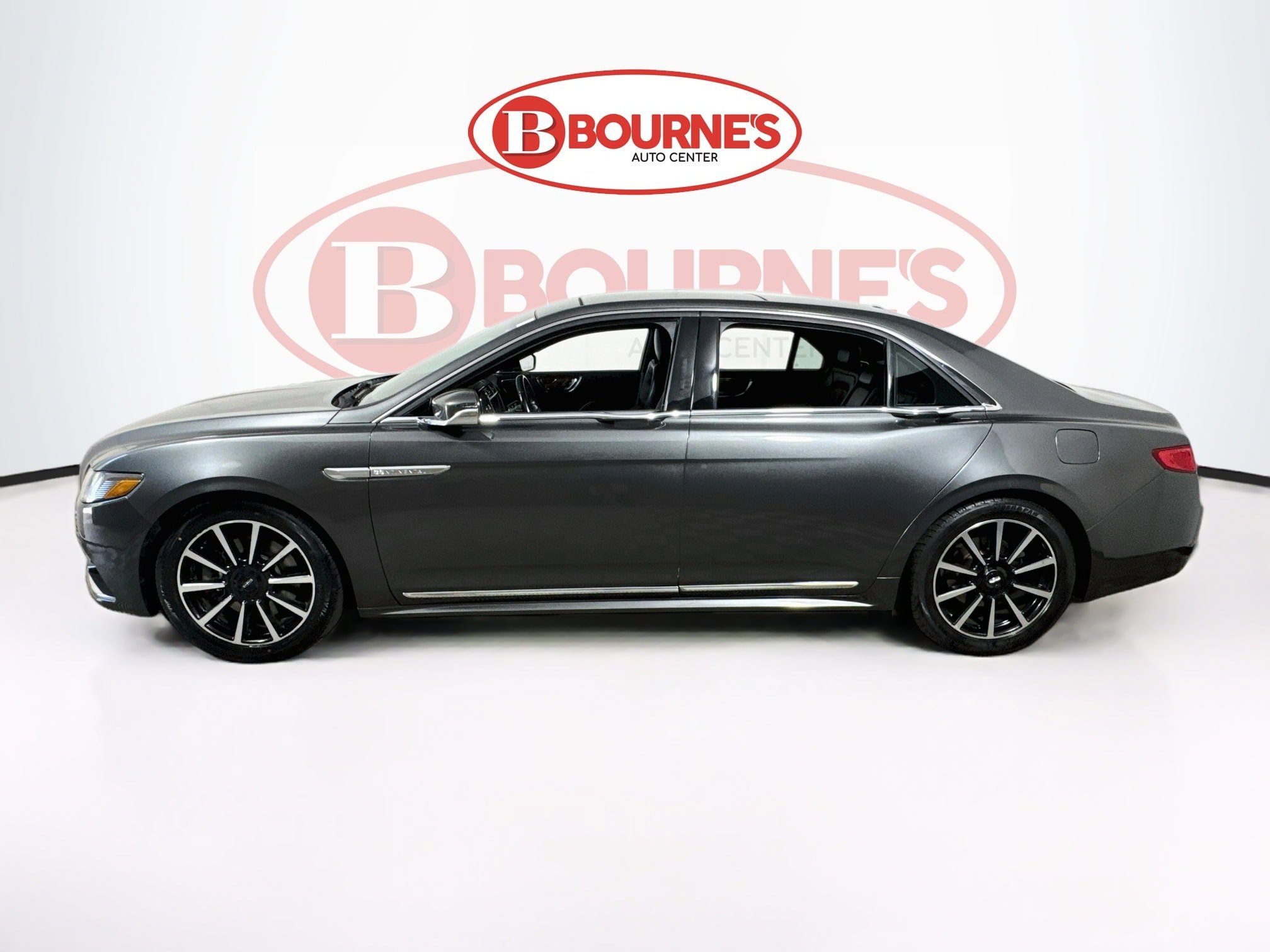 Used 2017 Lincoln Continental Reserve w/ Climate Package AWD/4WD image 8