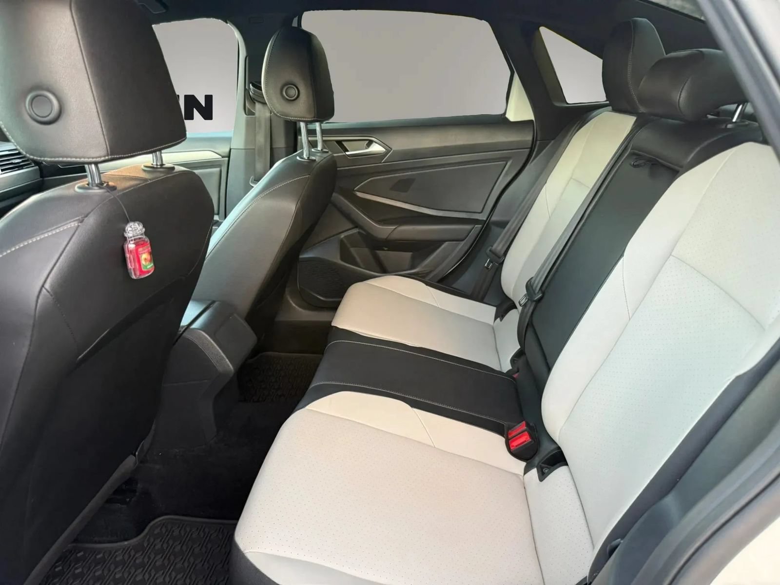 Used 2021 Volkswagen Jetta R-Line FWD image 29