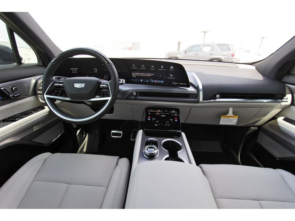 New 2027 Cadillac Vistiq Luxury AWD/4WD image 9