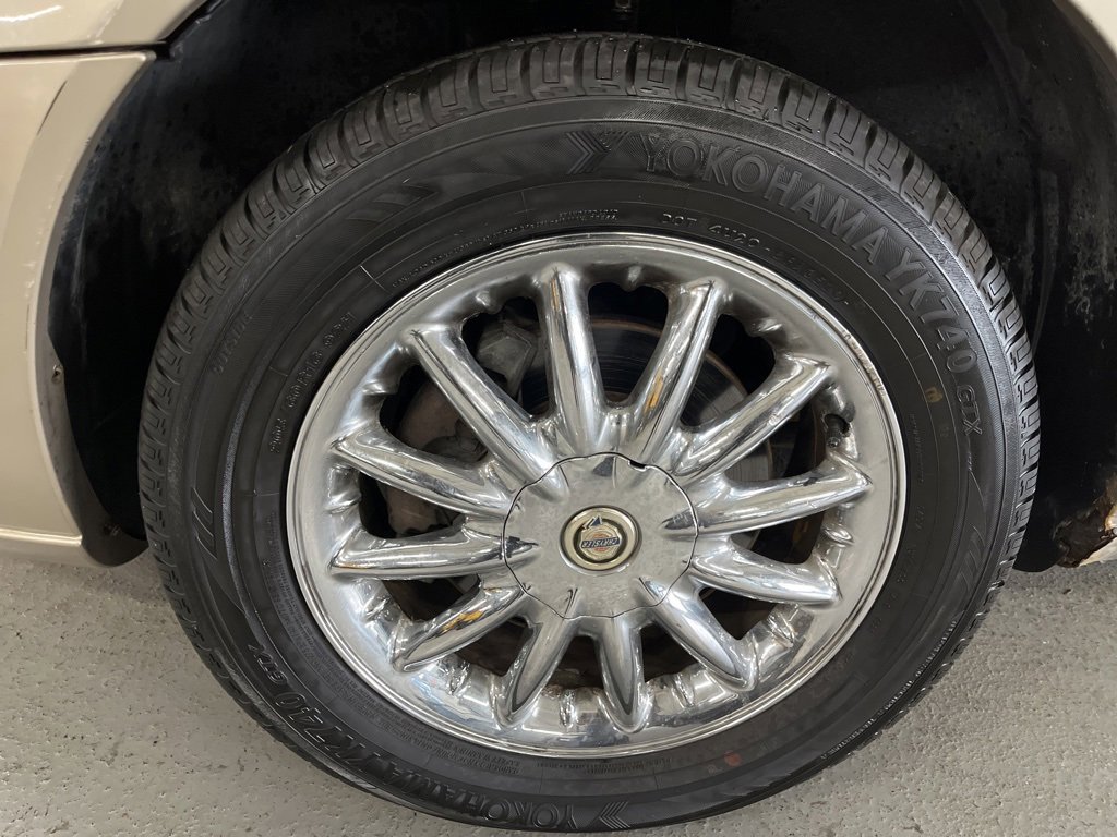 Used 2002 Chrysler Sebring Limited image 4