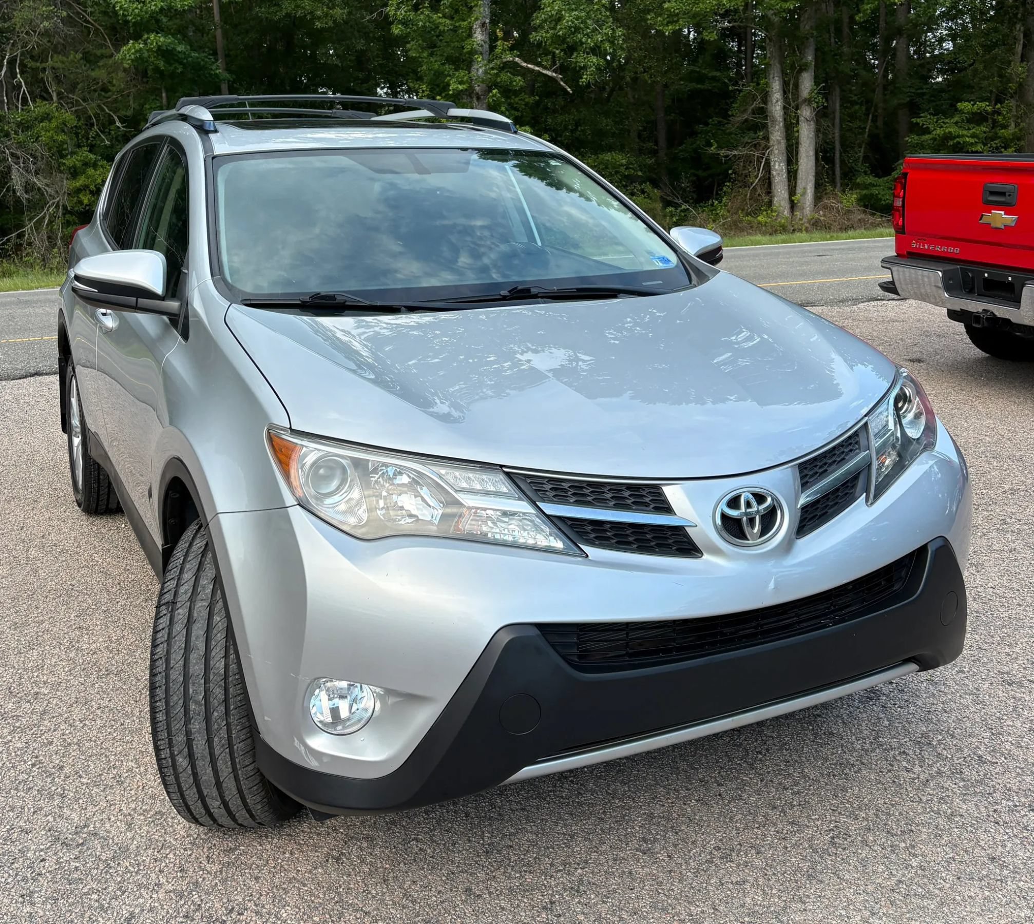 Used 2015 Toyota RAV4 Limited w/ Outdoor Package FWD image 2