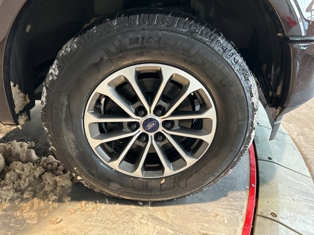 Used 2018 Ford F150 XLT w/ Equipment Group 302A Luxury image 22