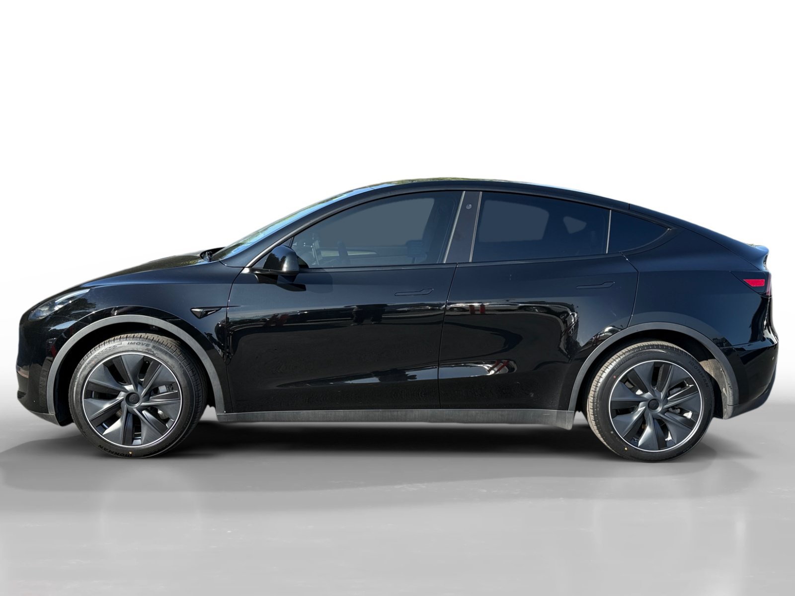 Used 2023 Tesla Model Y Long Range AWD/4WD image 2