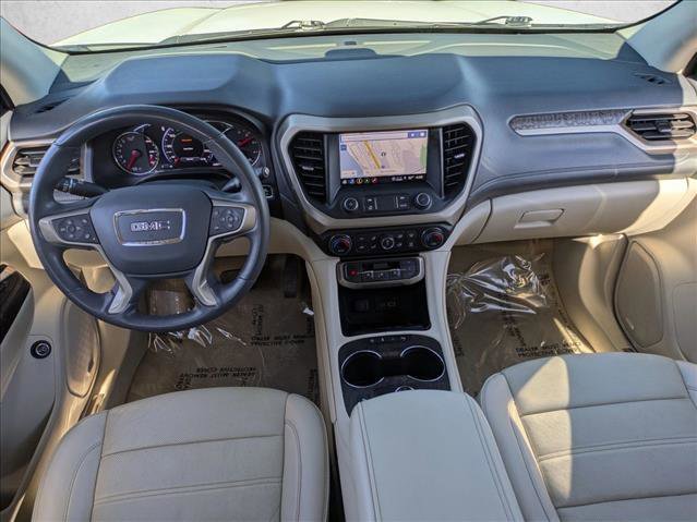 Used 2023 GMC Acadia Denali image 16