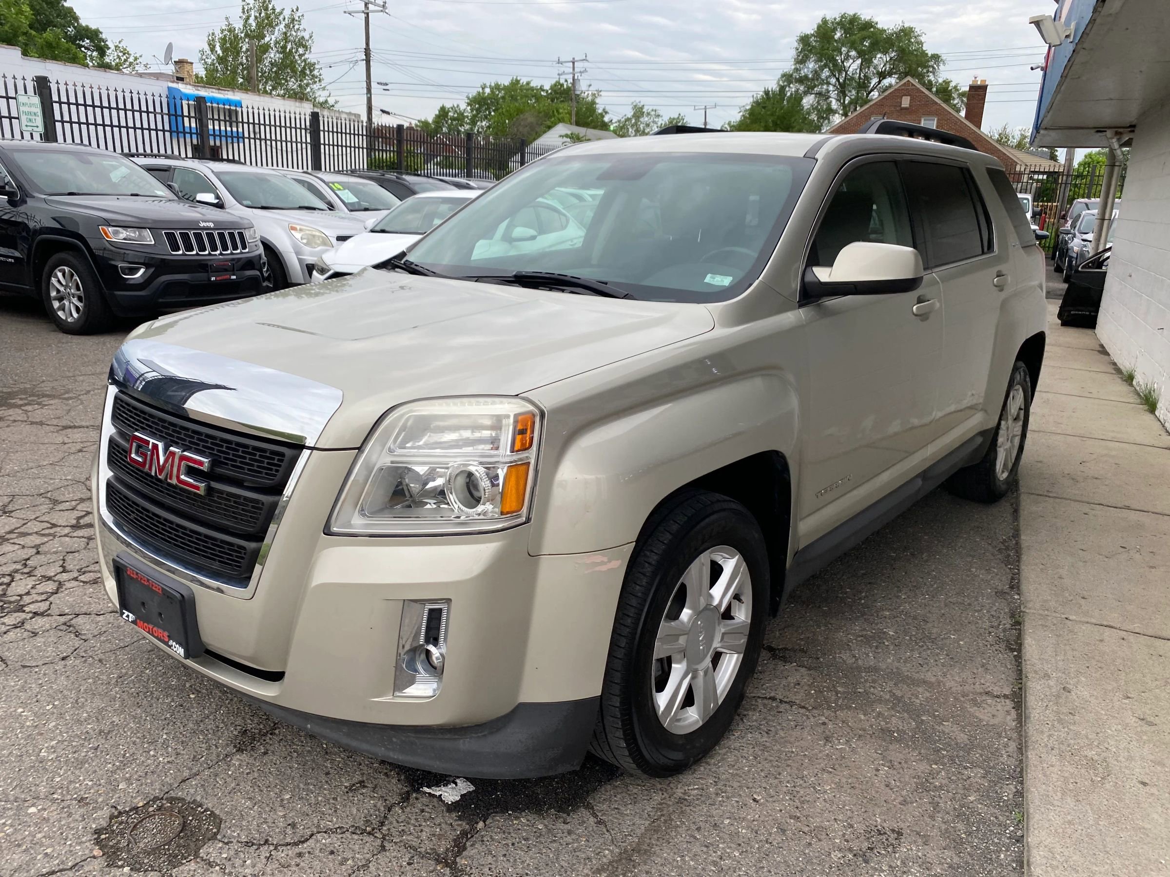 Used 2015 GMC Terrain SLE w/ Convenience Package FWD image 6