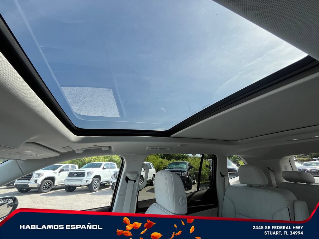 New 2026 Buick Enclave Avenir w/ Super Cruise Package AWD/4WD image 36