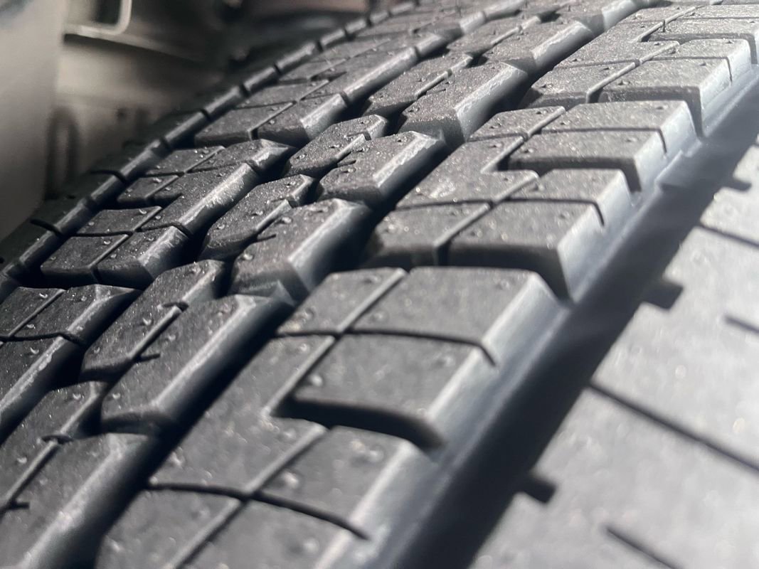 Used 2012 Chrysler 300 C image 32