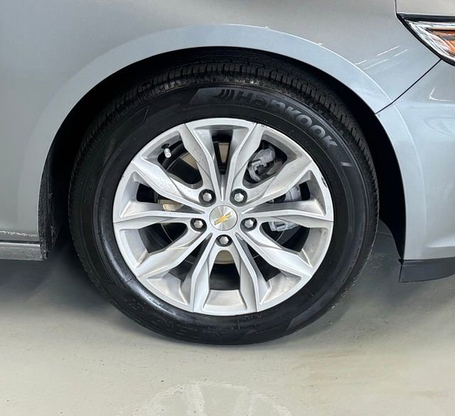 Used 2024 Chevrolet Malibu LT image 25