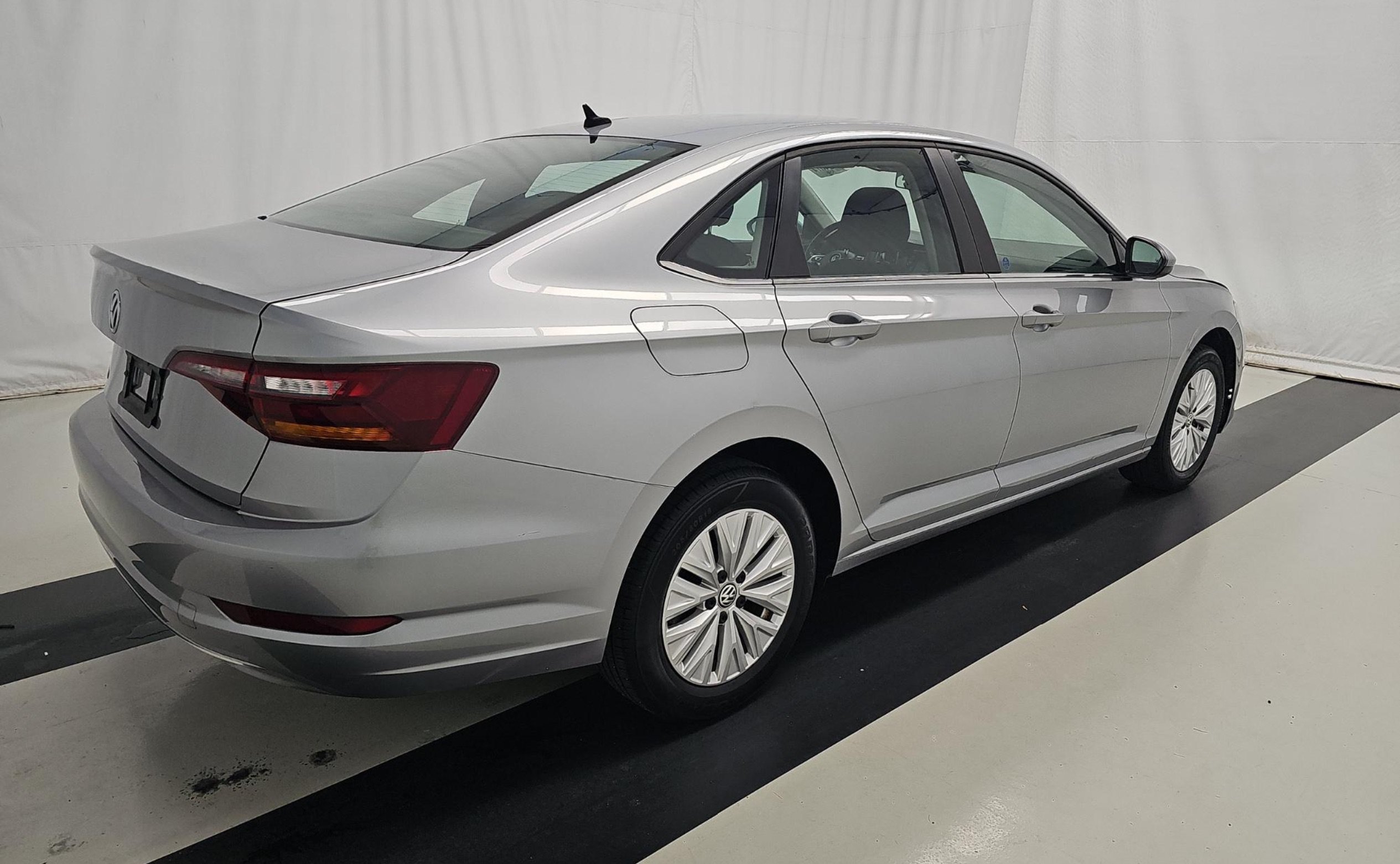 Used 2019 Volkswagen Jetta S w/ Driver Assistance Package FWD image 5